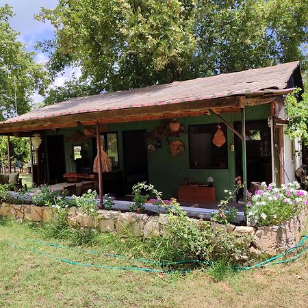 Kuecuek Ev Bed and Breakfast Kumluca Buitenkant foto